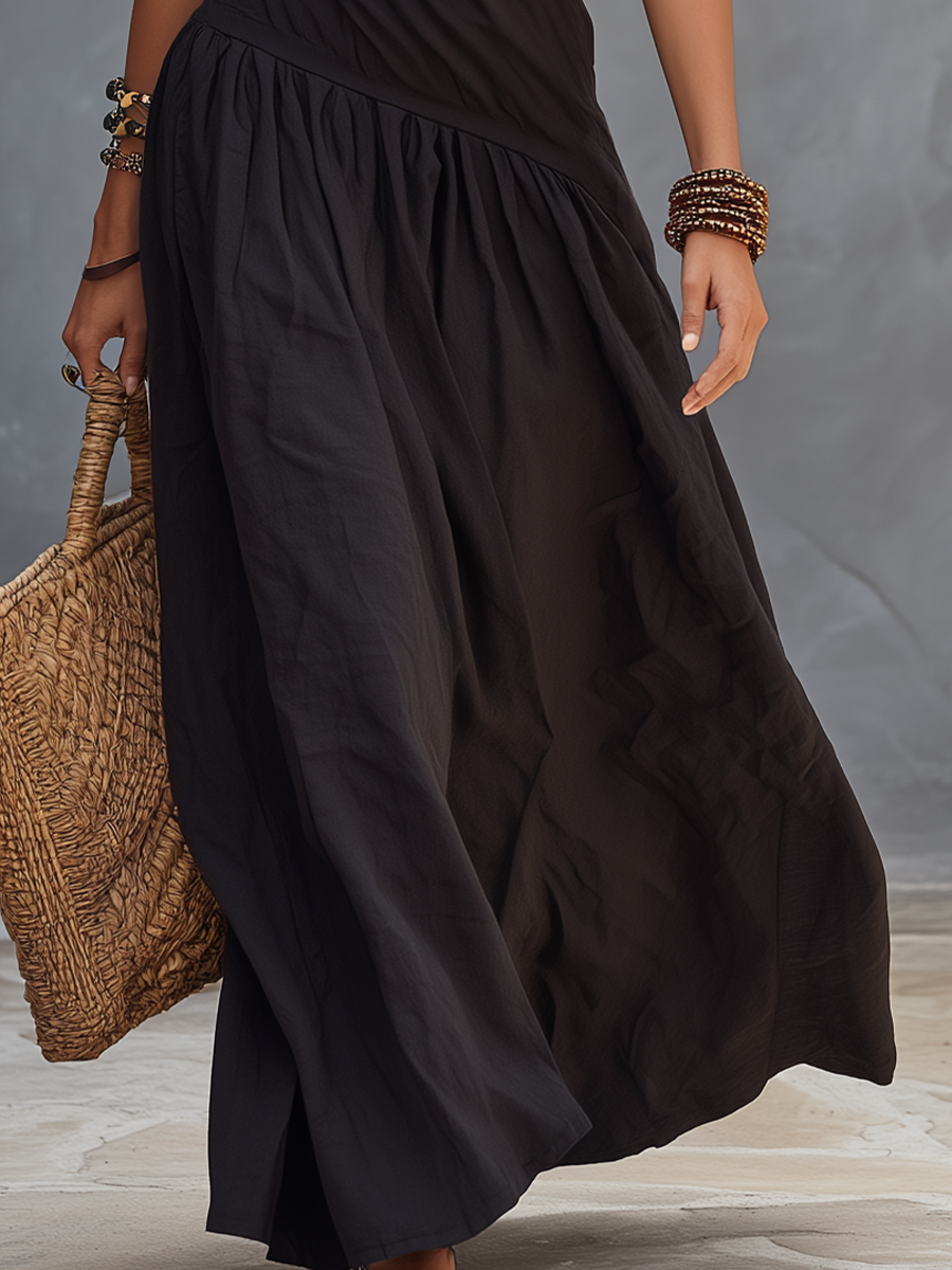 SELENA | One-Shoulder Maxi Dress in Black