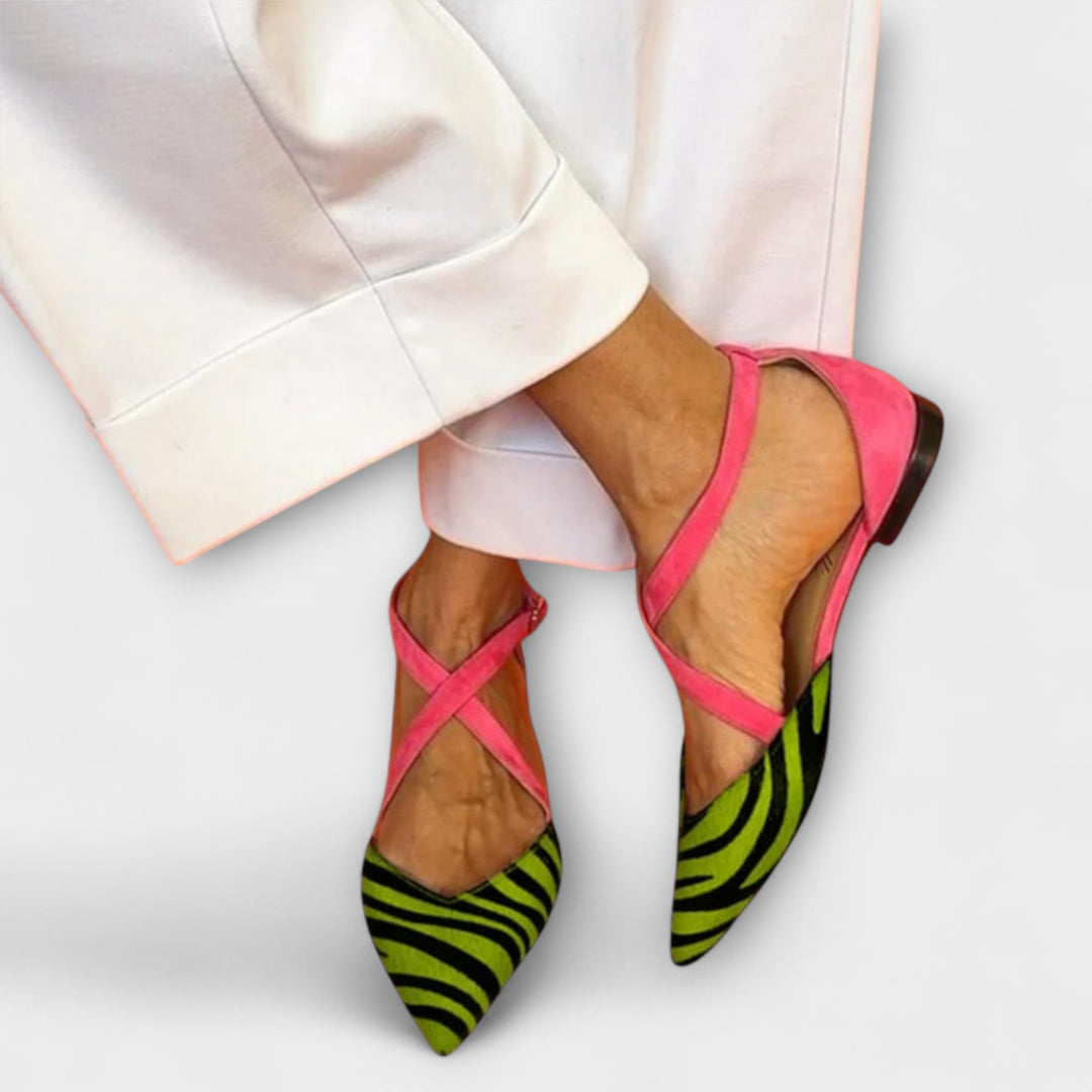Fenna™ | Moccasins with Buckle