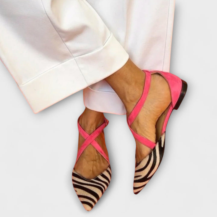 Fenna™ | Moccasins with Buckle