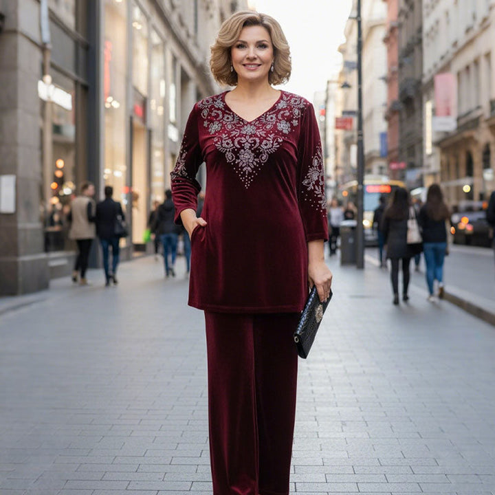 Elvire - Elegant Two-Piece Set