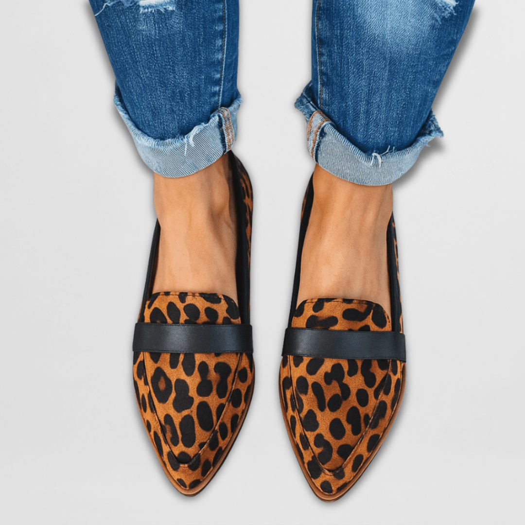 Helen | The Classic Pointed Loafer