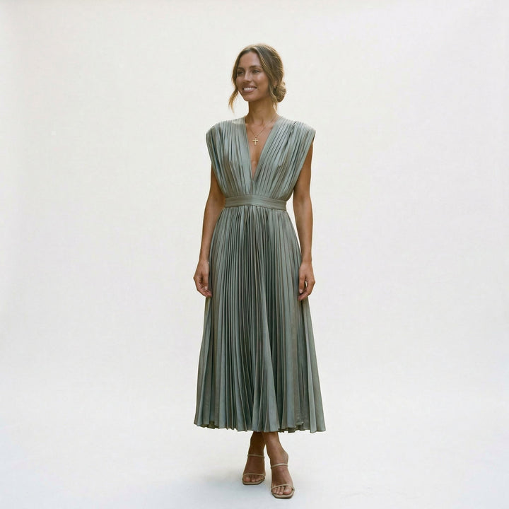 Elegant Pleated Maxi Dress for Women