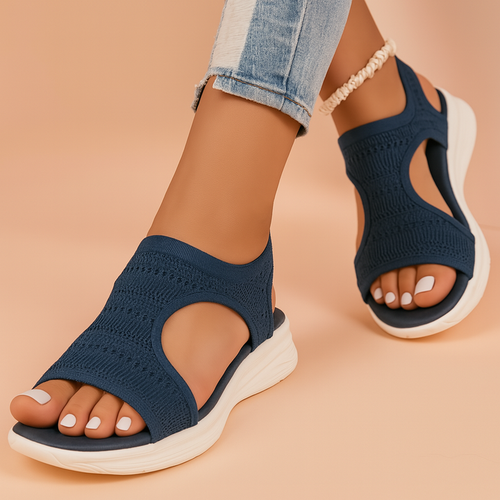 Leah | Sporty everyday sandals