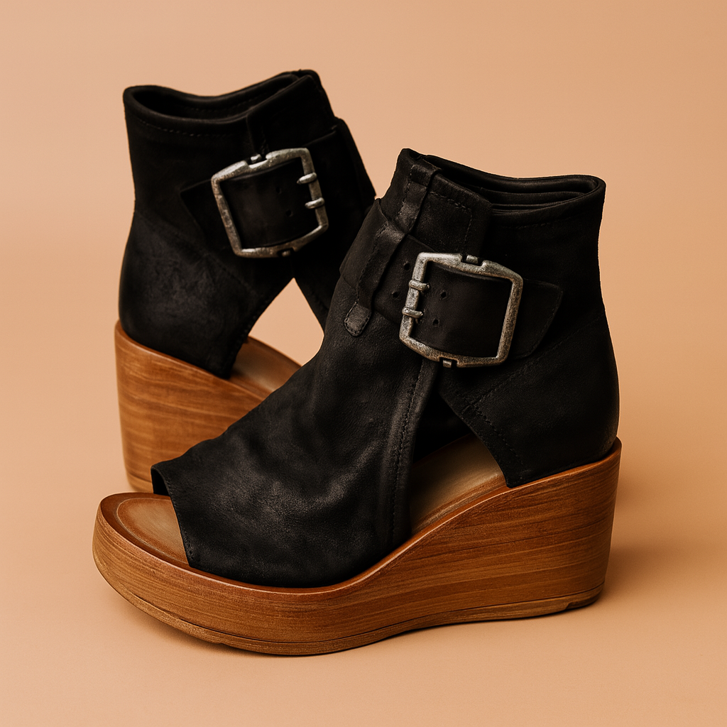 Merly| Wedge sandals with a large buckle