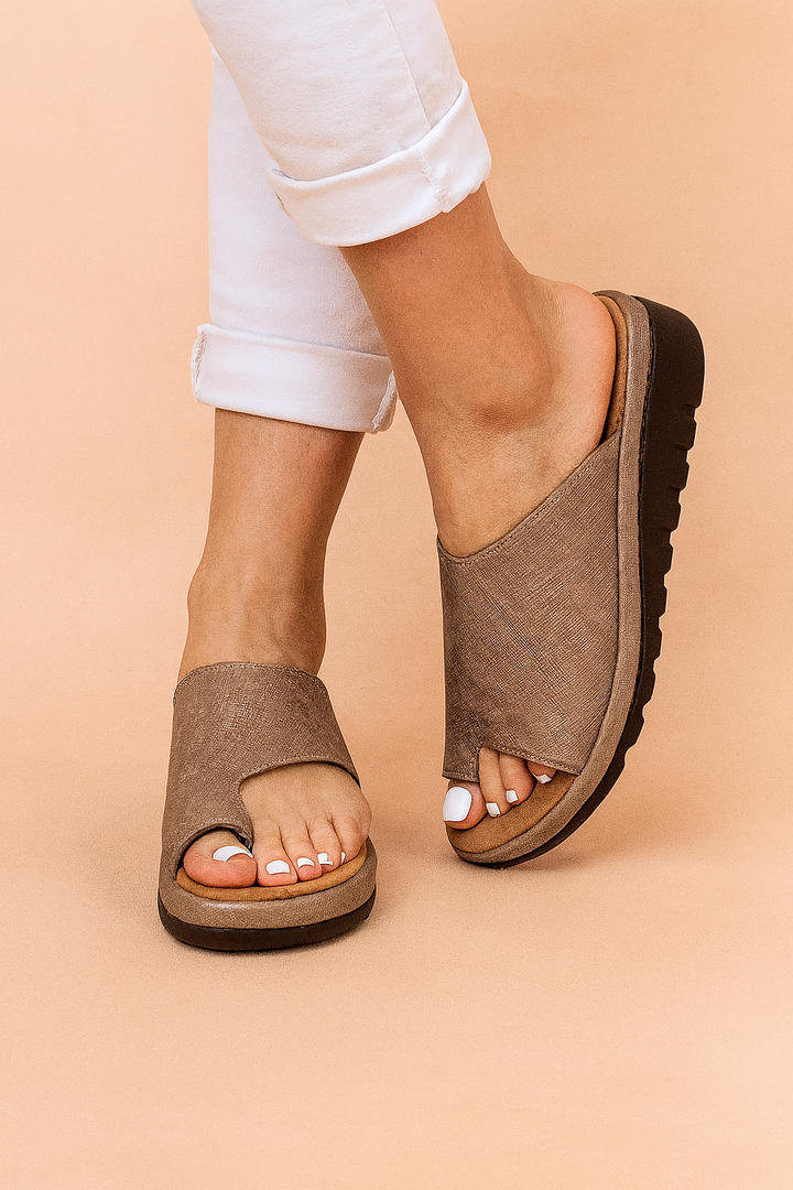Maricel| Comfortable platform flip-flops