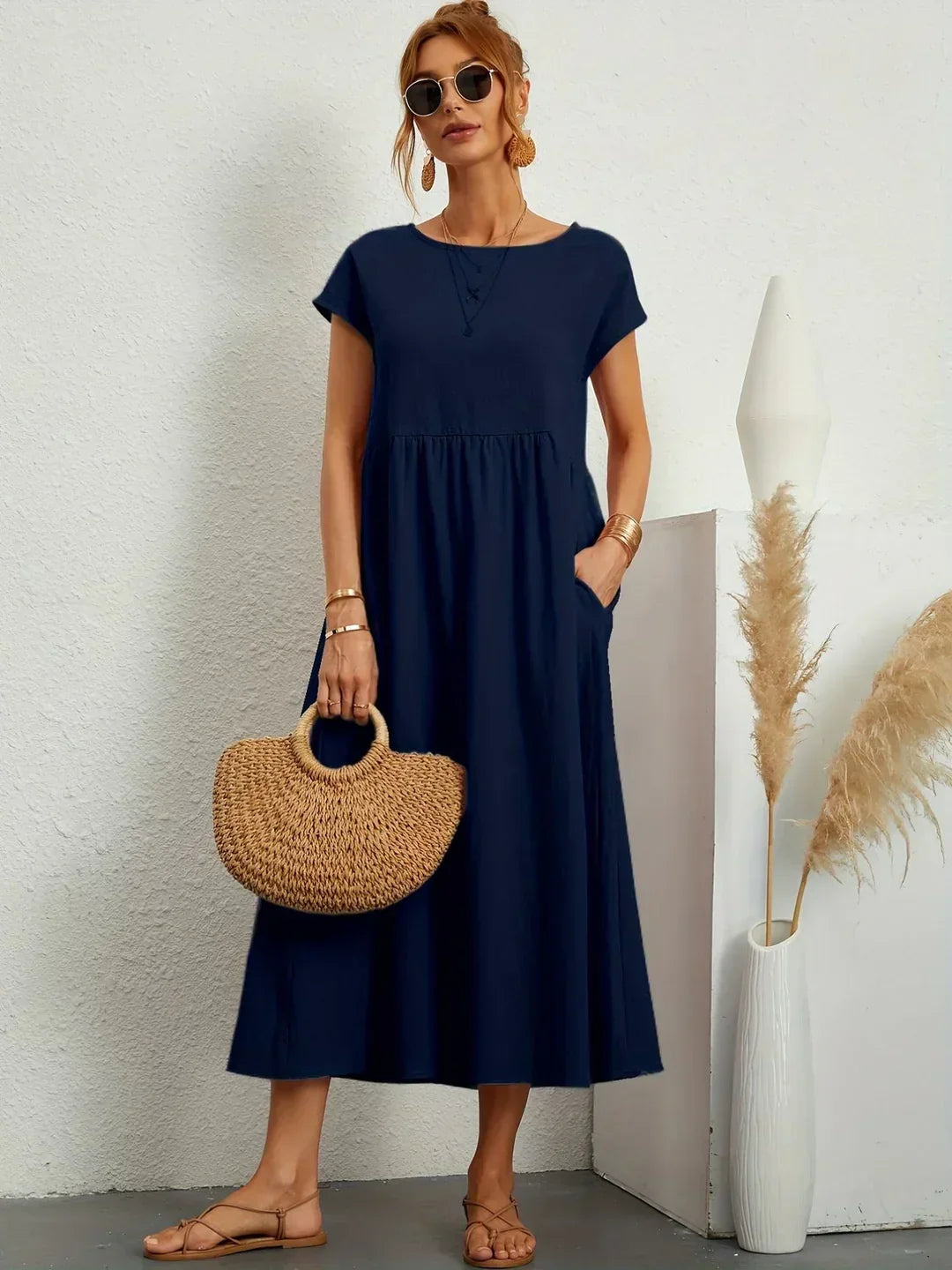 Gabrielle™ | Timeless elegance fluid midi dress