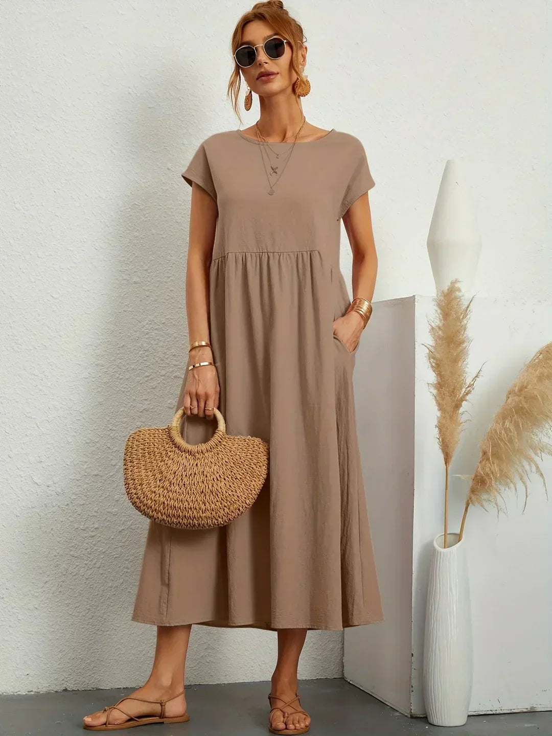 Gabrielle™ | Timeless elegance fluid midi dress