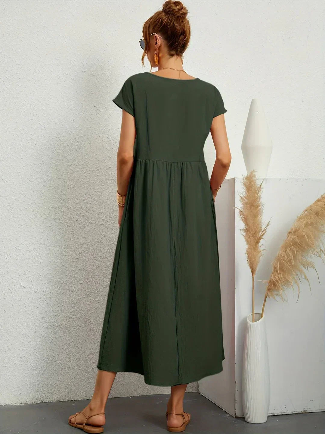 Gabrielle™ | Timeless elegance fluid midi dress