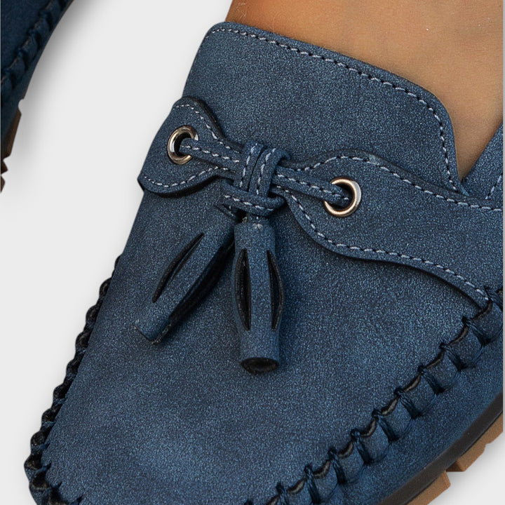 Lise - Moccasin