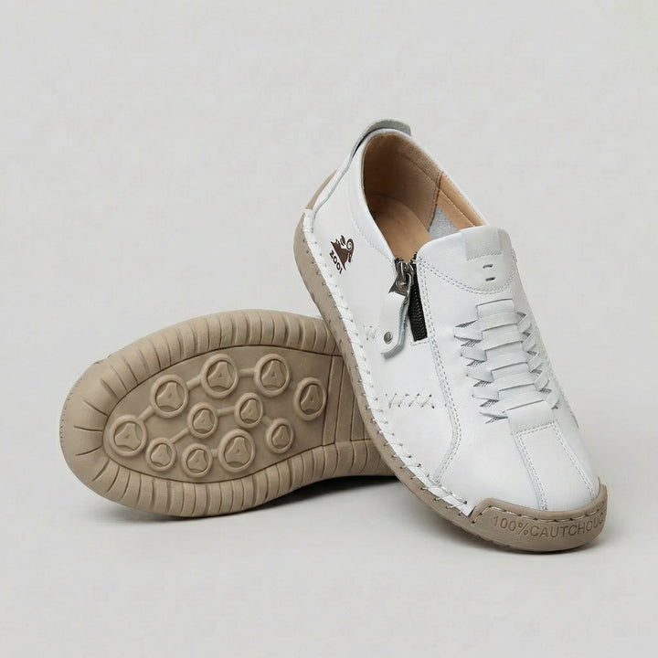 Nila – Elegant Comfort with Practical Zipper