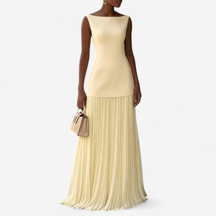 Yvette™ Pleated Set