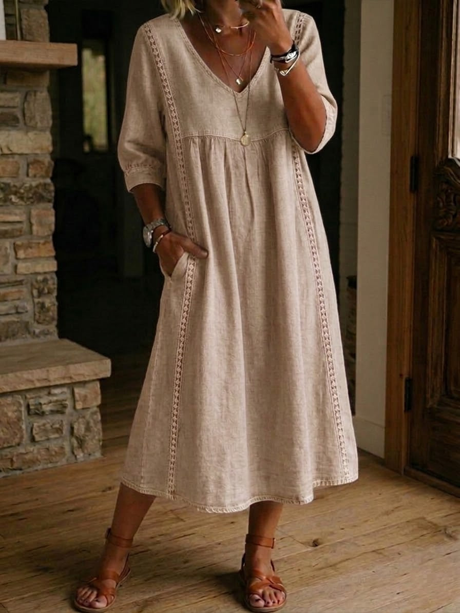 Aurélie | Loose Fit Dress with Lace