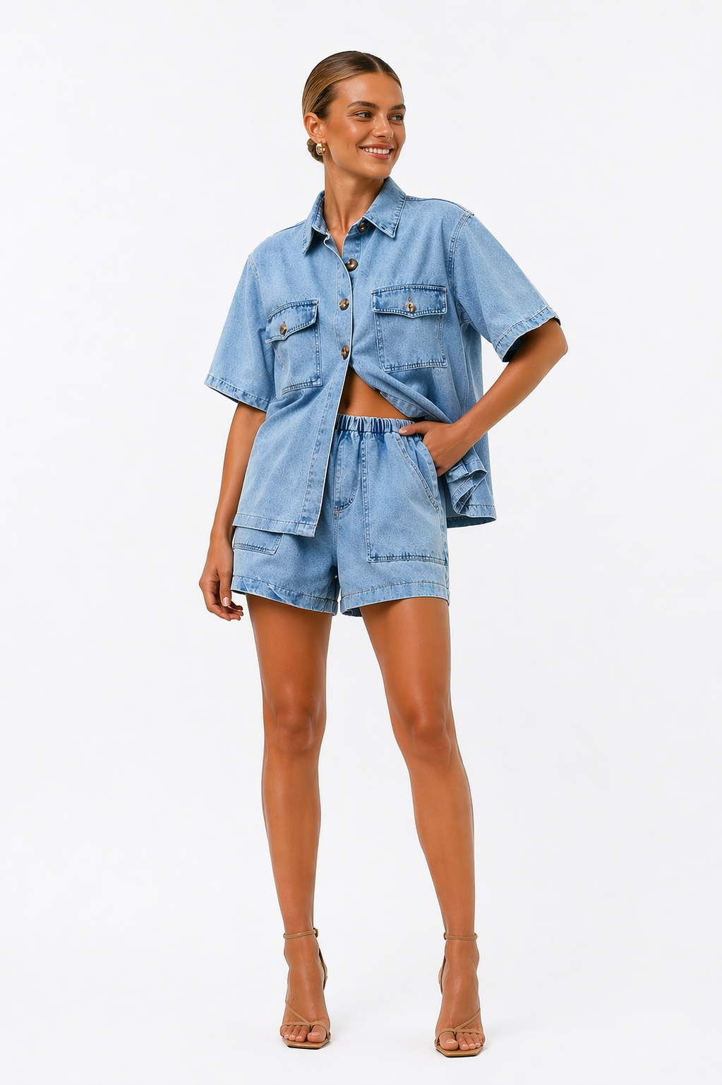 Noa | Shirt & High-Waist Shorts Set